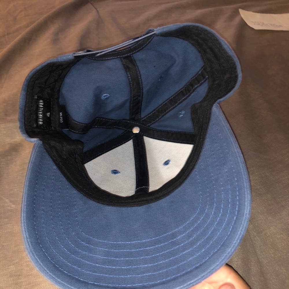 Quicksilver Men’s Hat - Picture 3 of 5